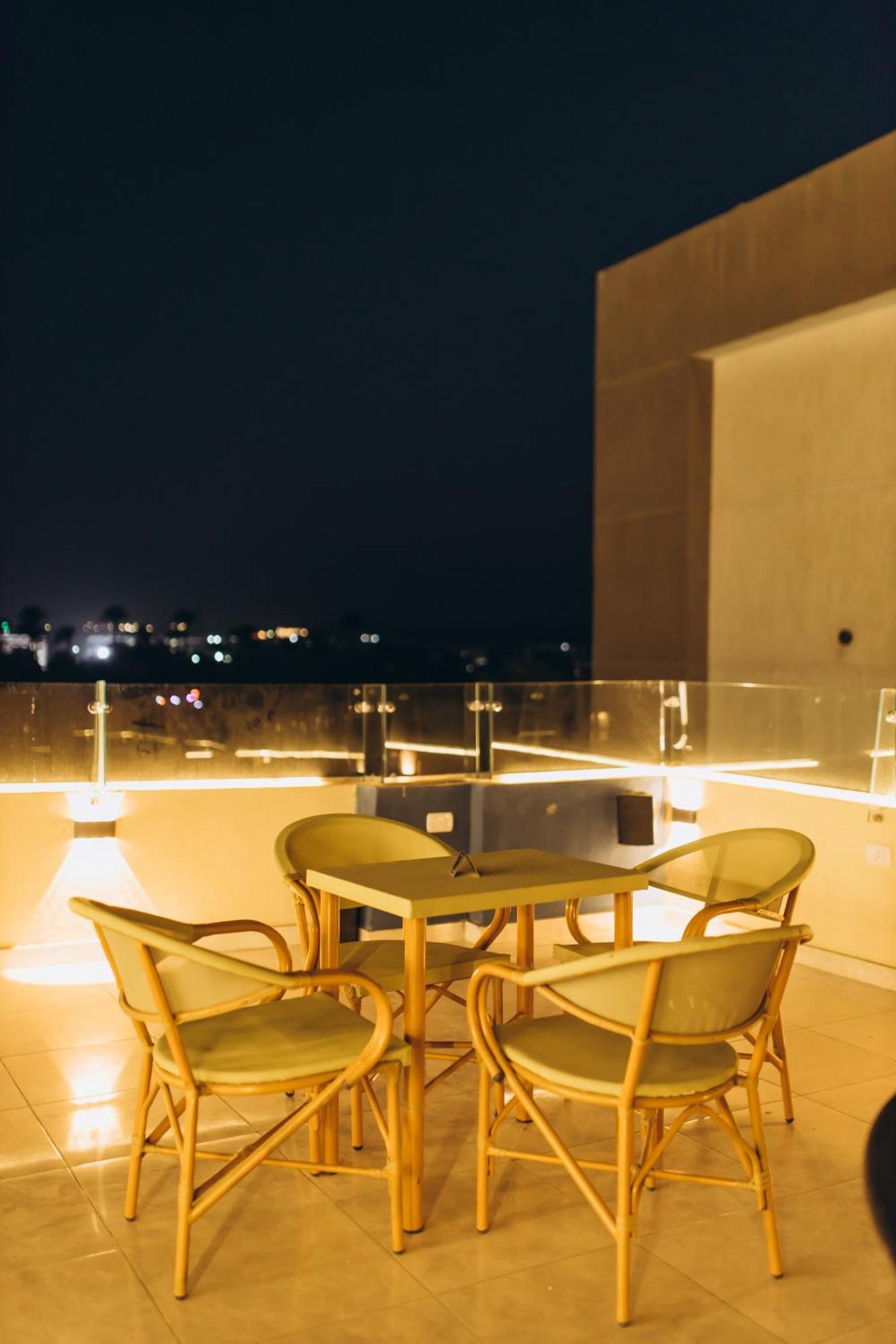 Hotel Regent Pyramids View Kafret el-Gabal Esterno foto