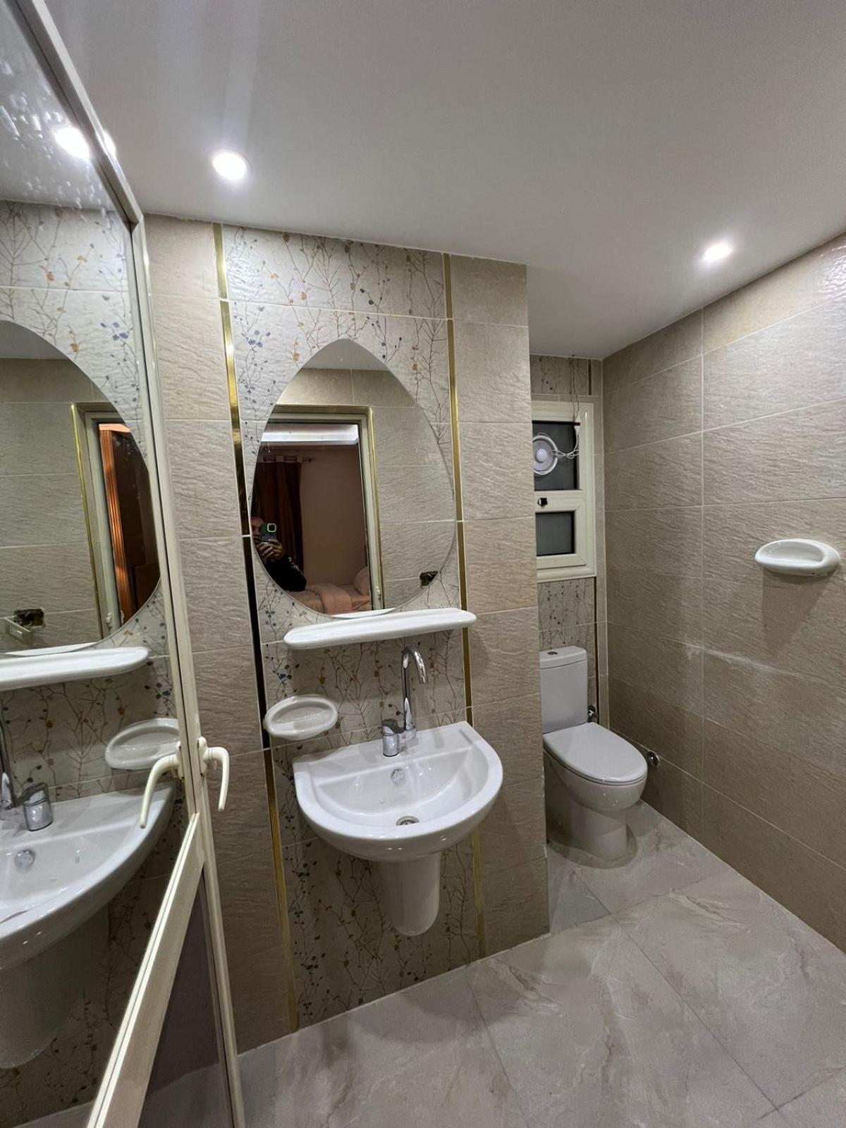 Hotel Regent Pyramids View Kafret el-Gabal Esterno foto